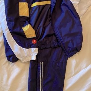 Nike Women’s Track Suit 🌸